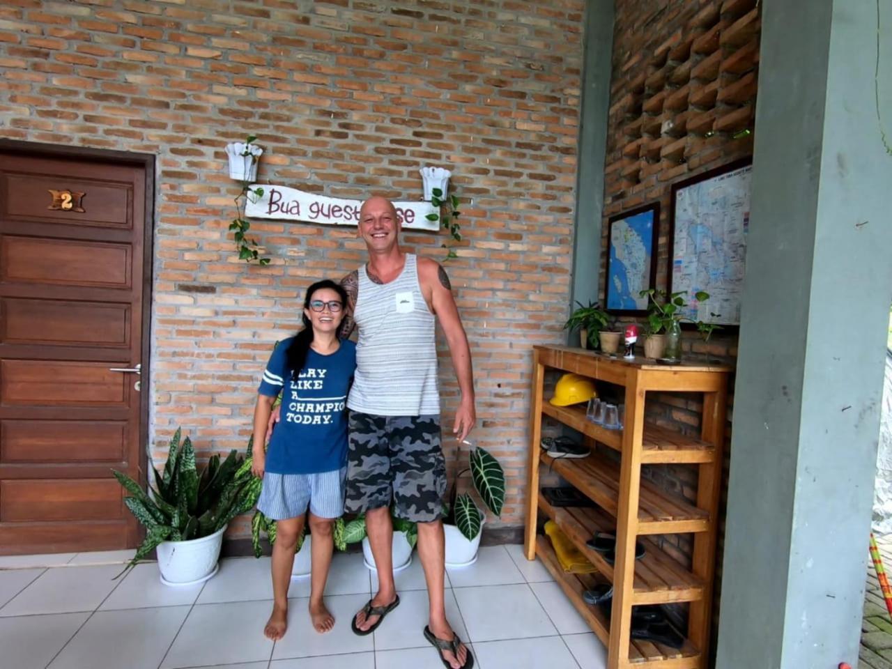 Bua Guest House Medan Exterior foto