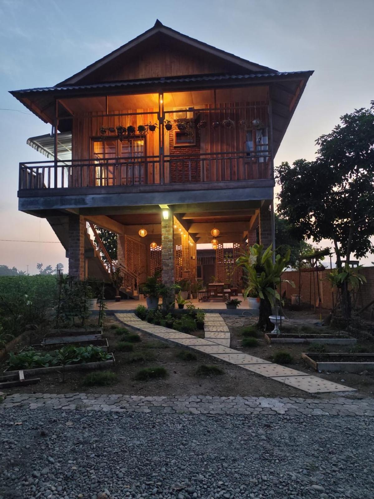 Bua Guest House Medan Exterior foto